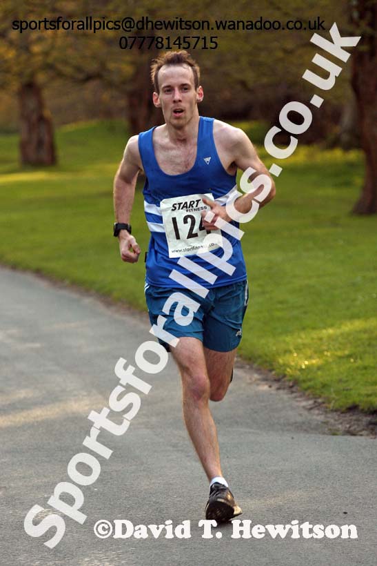 Les Allcorn 10k, Alnwick. Photo: David T. Hewitson/Sports for All Pics